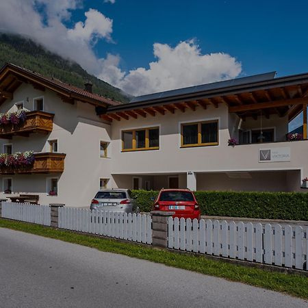 Ferienwohnung Haus Viktoria Längenfeld Exterior foto