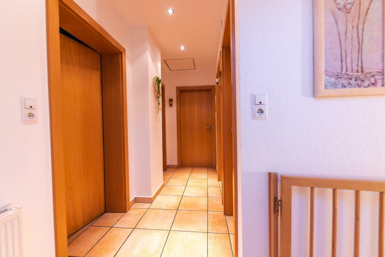 Ferienwohnung Haus Viktoria Längenfeld Exterior foto
