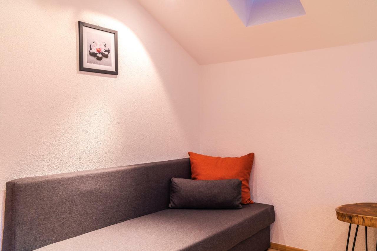 Ferienwohnung Haus Viktoria Längenfeld Exterior foto