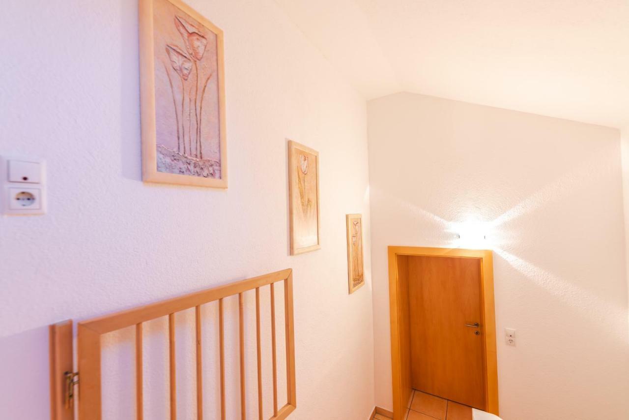 Ferienwohnung Haus Viktoria Längenfeld Exterior foto